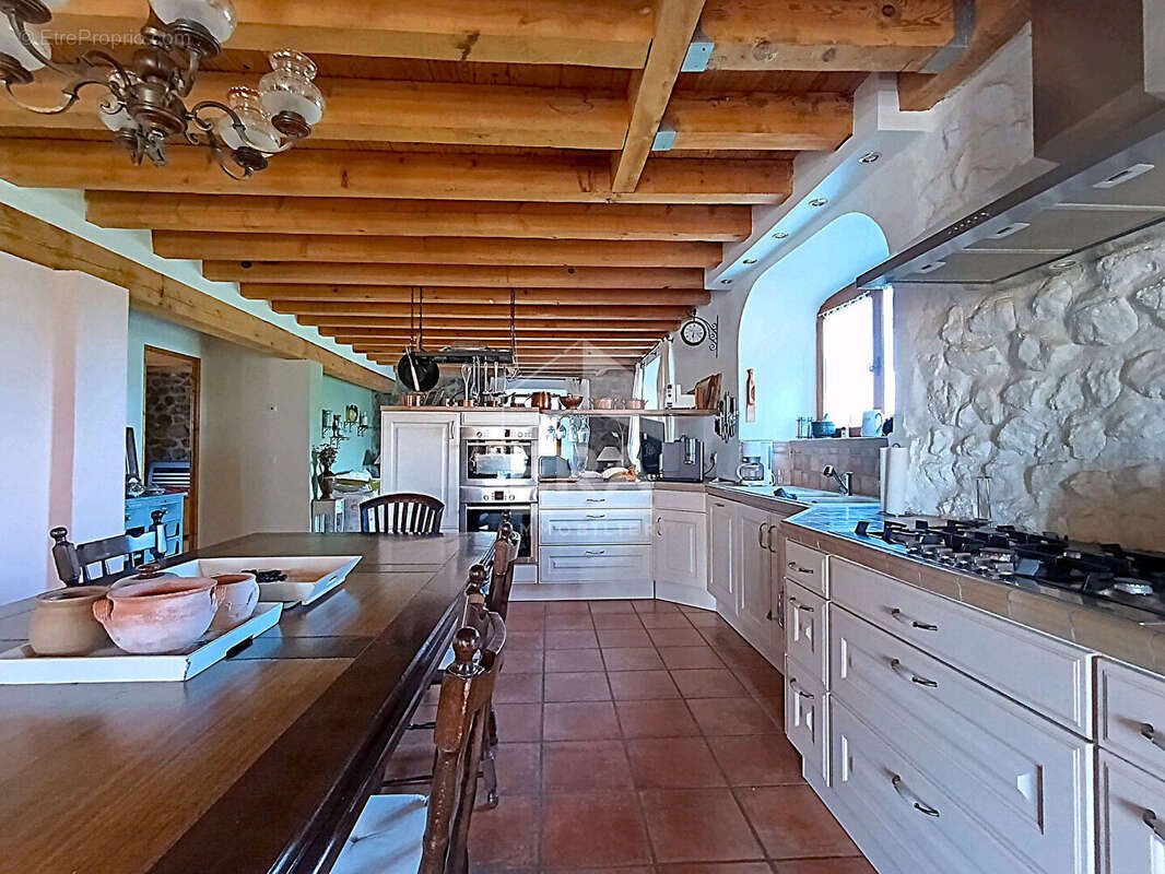 Maison 272m² à saint-arcons-de-barges - photo 8