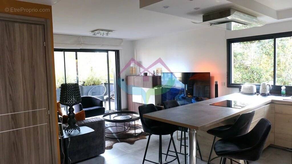 Appartement à SAINT-RAPHAEL