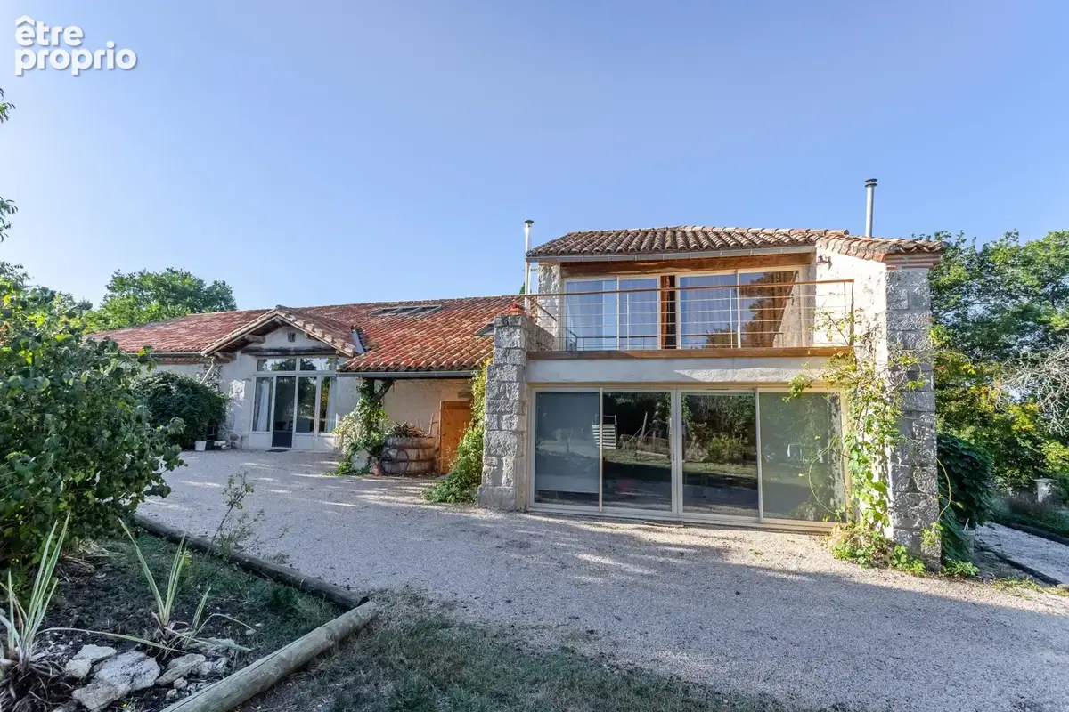 Maison de campagne avec annexe, piscine et terrain - photo 5