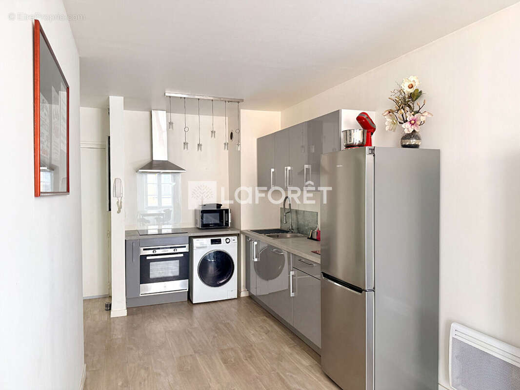 Appartement Toulon 2 pièce(s) 48 m2 - photo 6