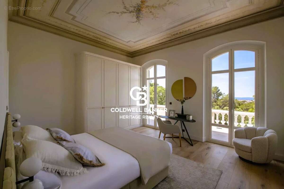 Maison à SAINT-RAPHAEL