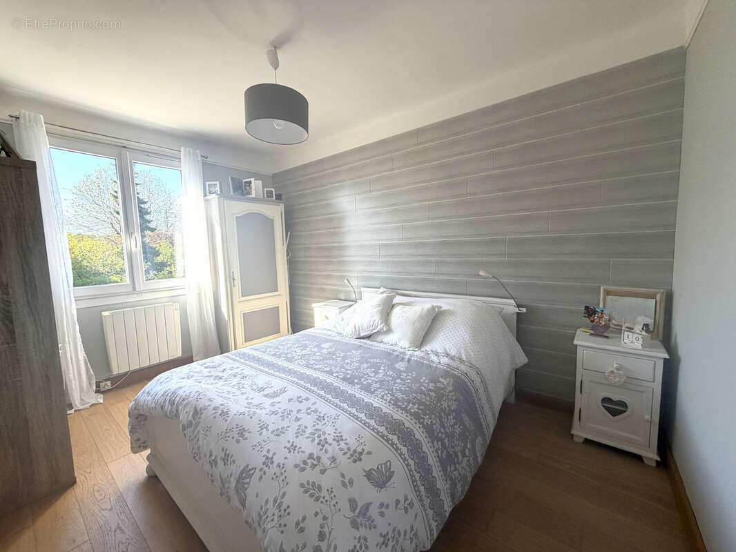 Maison à HOUDAN