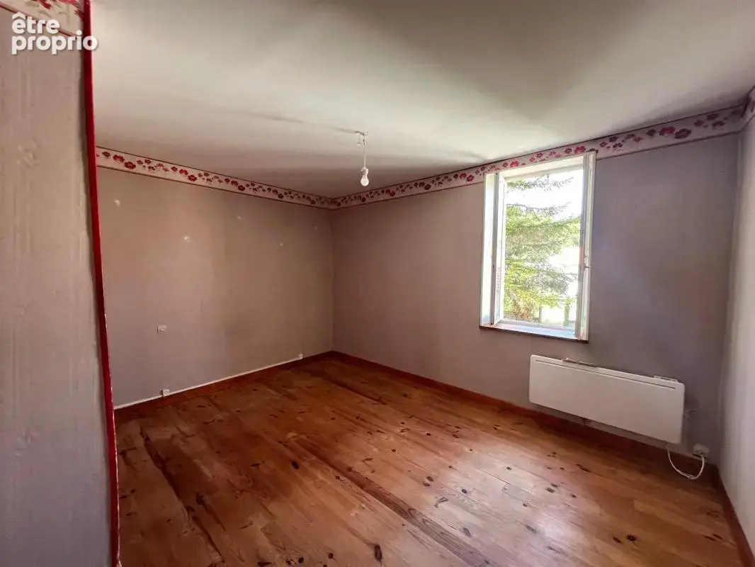 Maison à vendre 5 pièces VILLARS LES BOIS (17) - photo 3