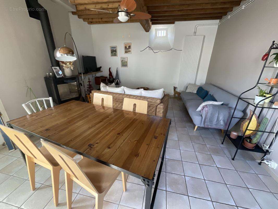 Maison à ARCIZAC-ADOUR