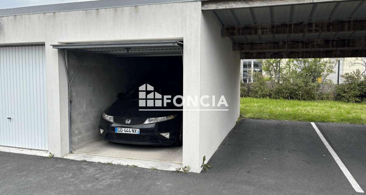 Appartement à SAINT-SEBASTIEN-SUR-LOIRE