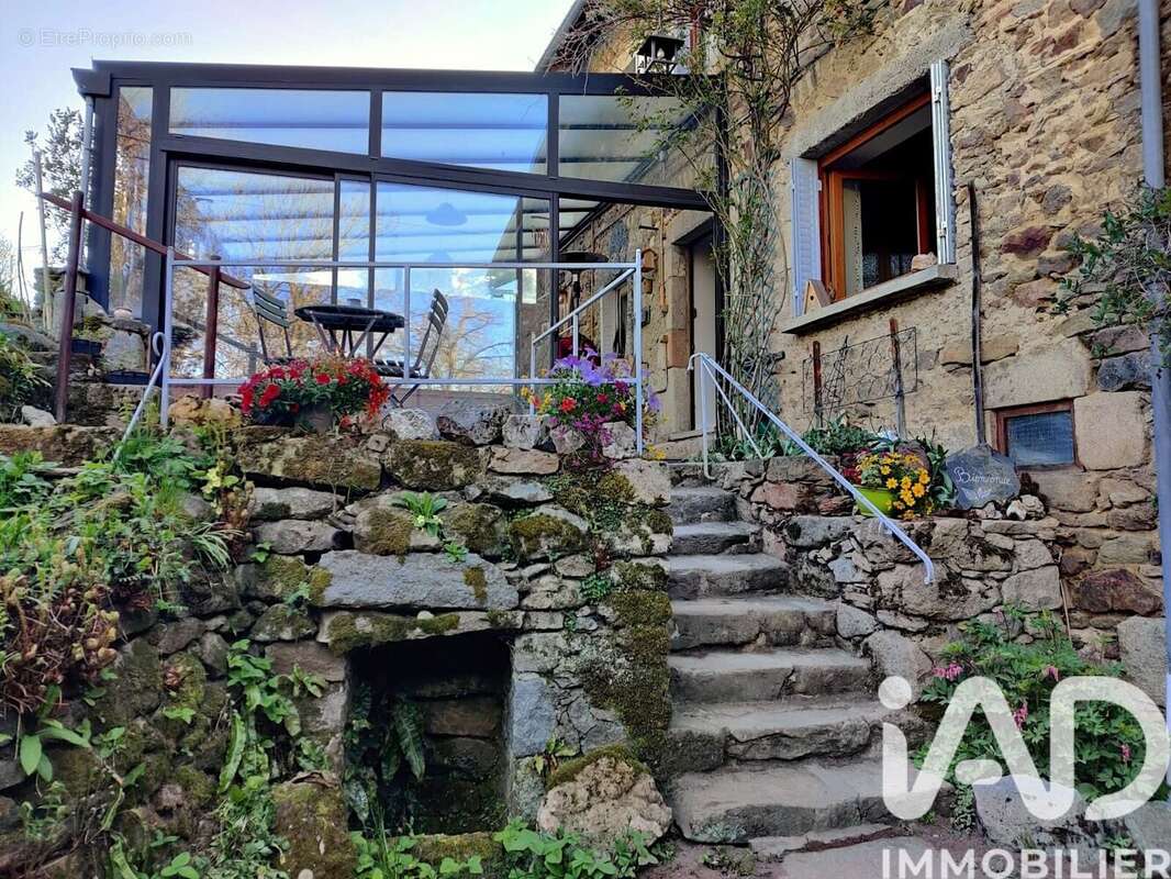 Maison 145 m² à Doranges  - photo 5