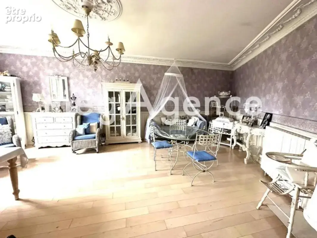 Maison familiale - 7 pièces à Neuilly Plaisance - photo 3