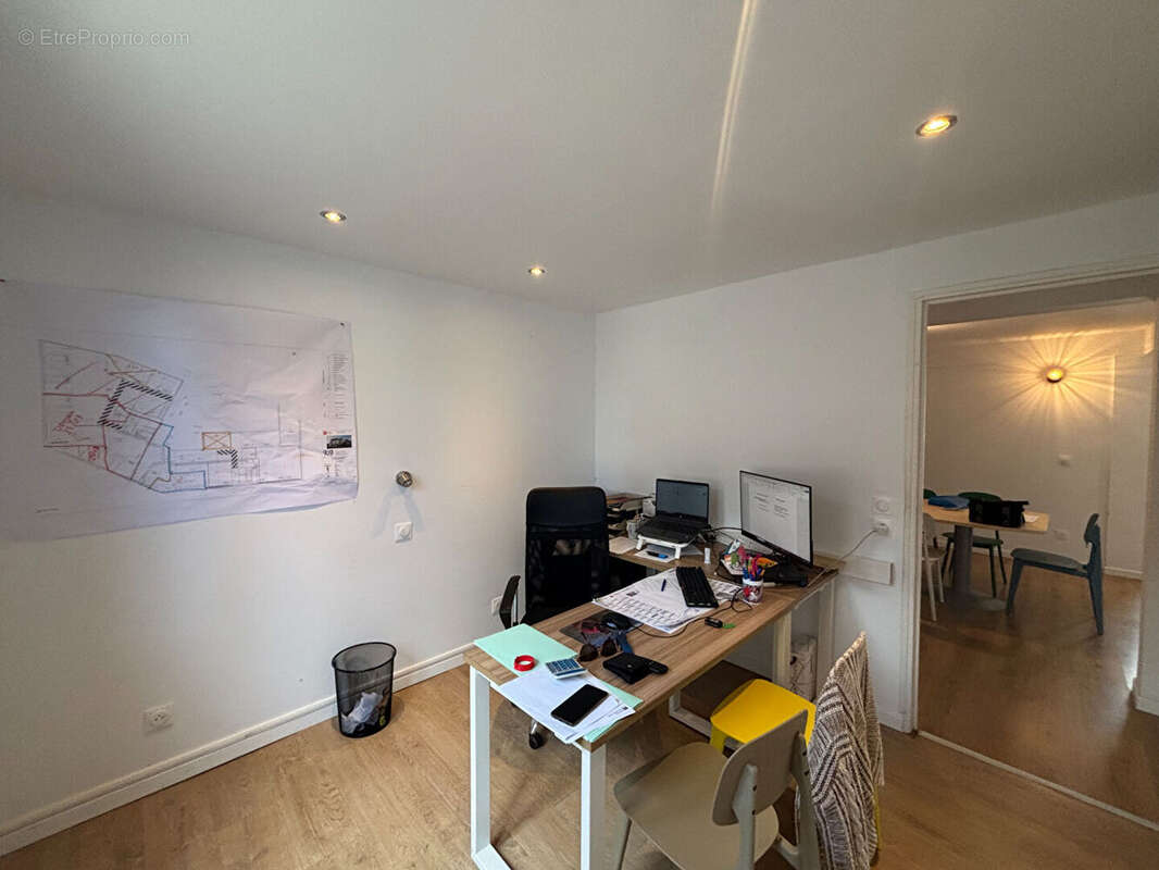 Maison Le Tampon 10 pièces 142 m2 - photo 10