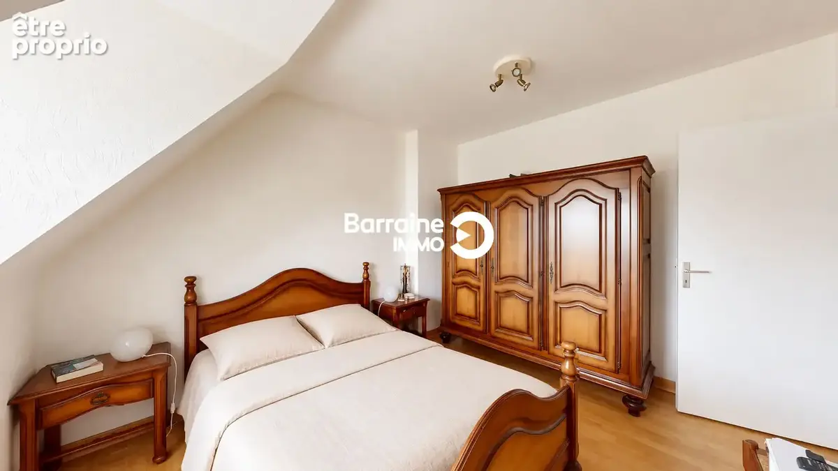 A VENDRE - GOUESNOU -  Maison familiale - 4 chambres au fond d'une impasse - Gouesnou - Réf : PZ00--FL - photo 13