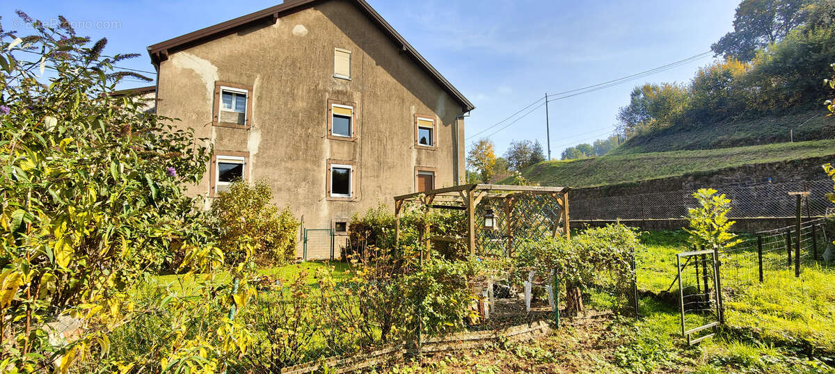 Appartement à LA BROQUE