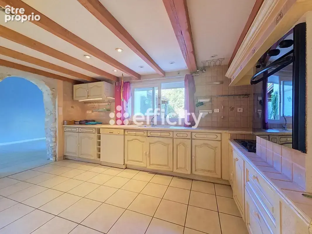 Maison 6 pièces 127 m² à vendre à Rochefort (17300) - photo 5