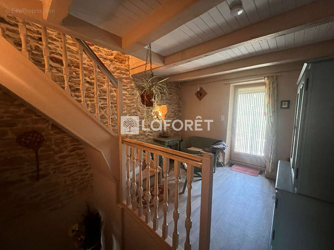 Digna Maison de village 120 m² avec garage et jardin Chauffage granulés - photo 6