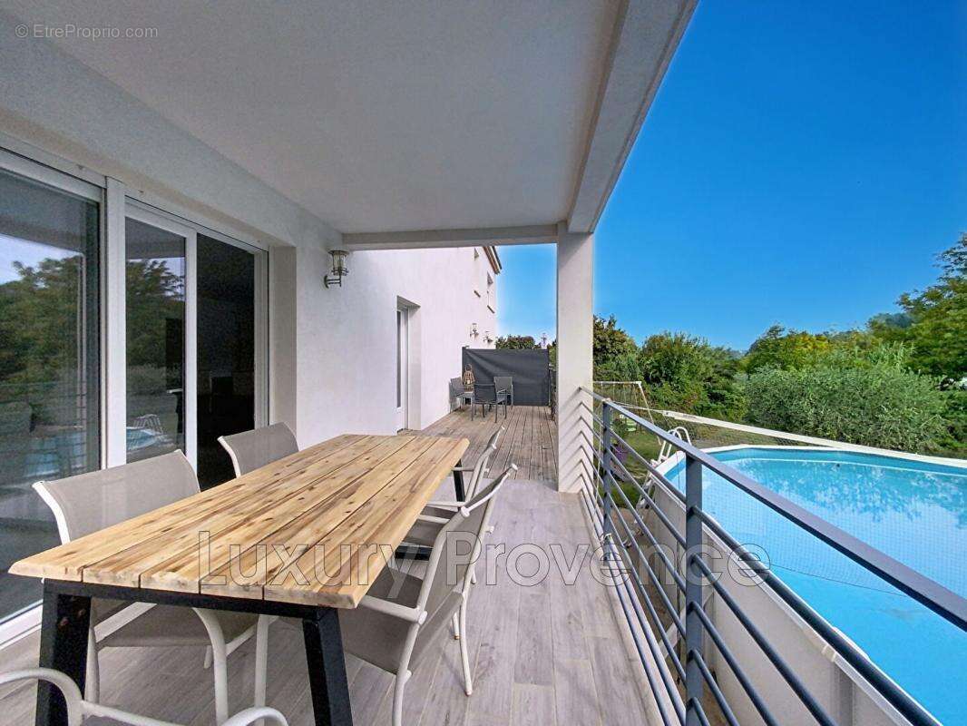 Appartement à GARDANNE