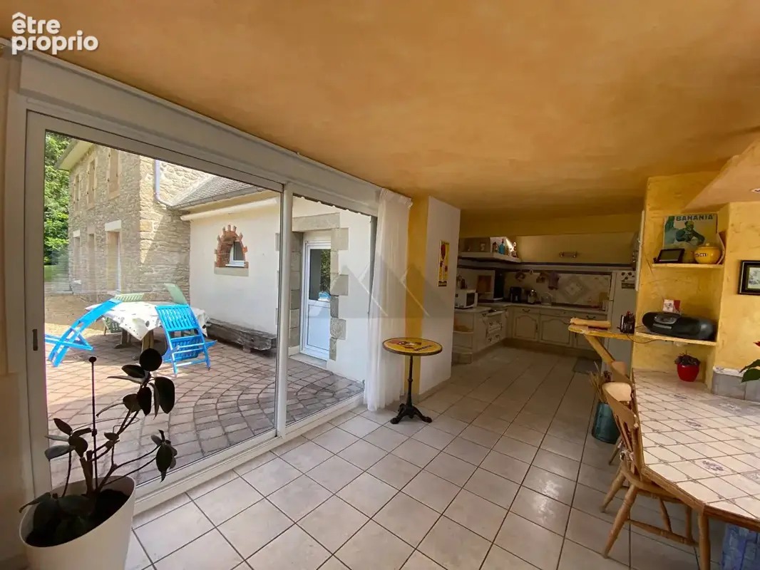 Maison en pierres t10 a vendre sur saint-divy - photo 4