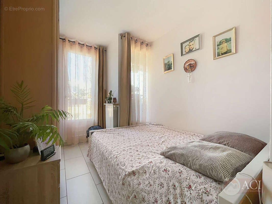 Appartement à EPINAY-SUR-SEINE