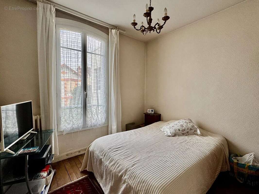 Maison à BOIS-COLOMBES