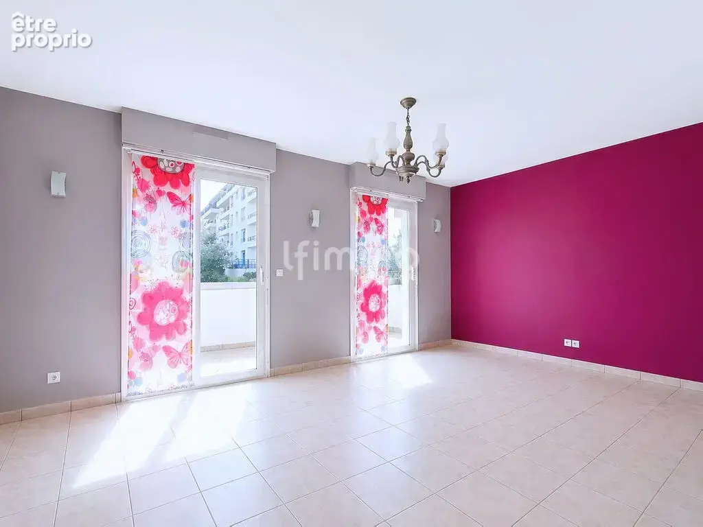 T3 de 63 m² avec balcon, garage et cave - Kerfeunteun, Quimper ( - photo 4