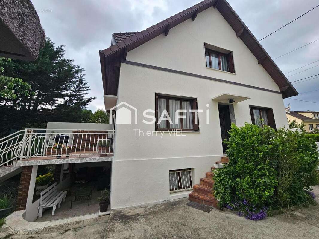 Photo 2 - Maison à NEUILLY-PLAISANCE