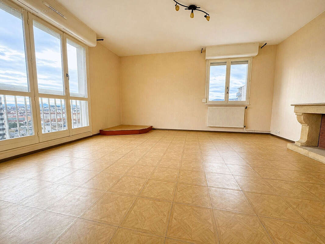 Appartement à CLERMONT-FERRAND