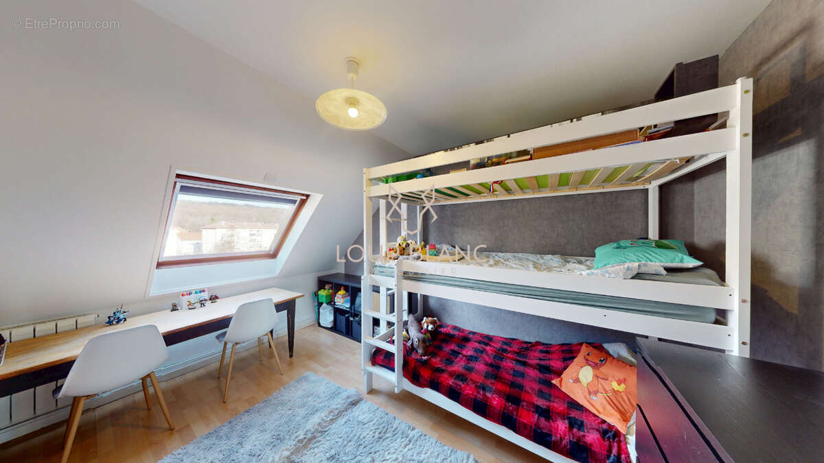 Appartement à VALDOIE
