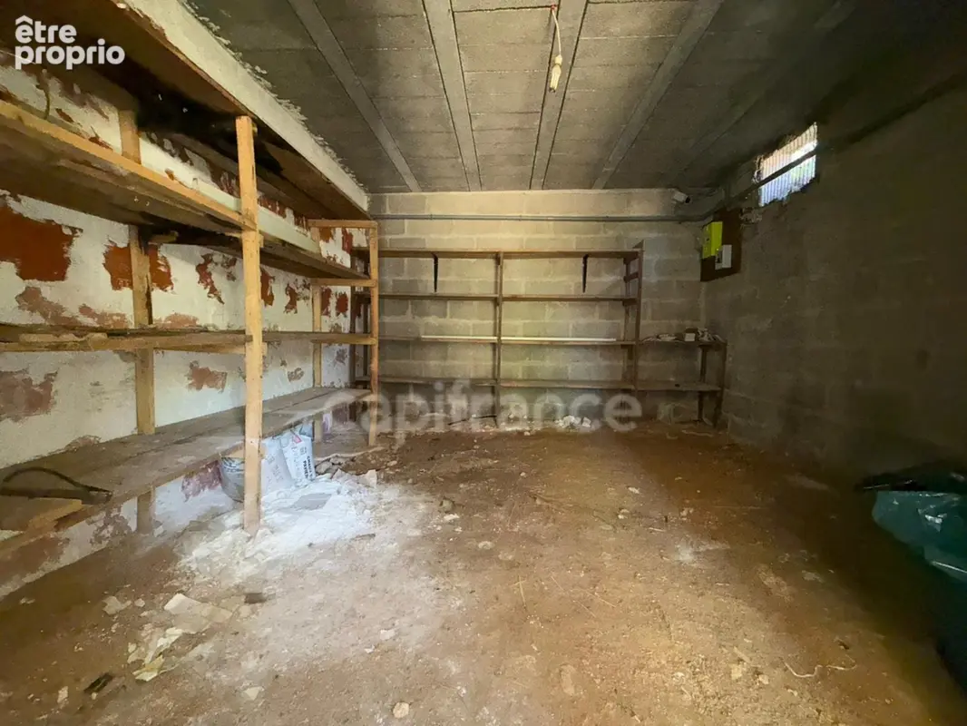 Maison à rénover sur sous-sol 3 pièces 90m² - photo 12