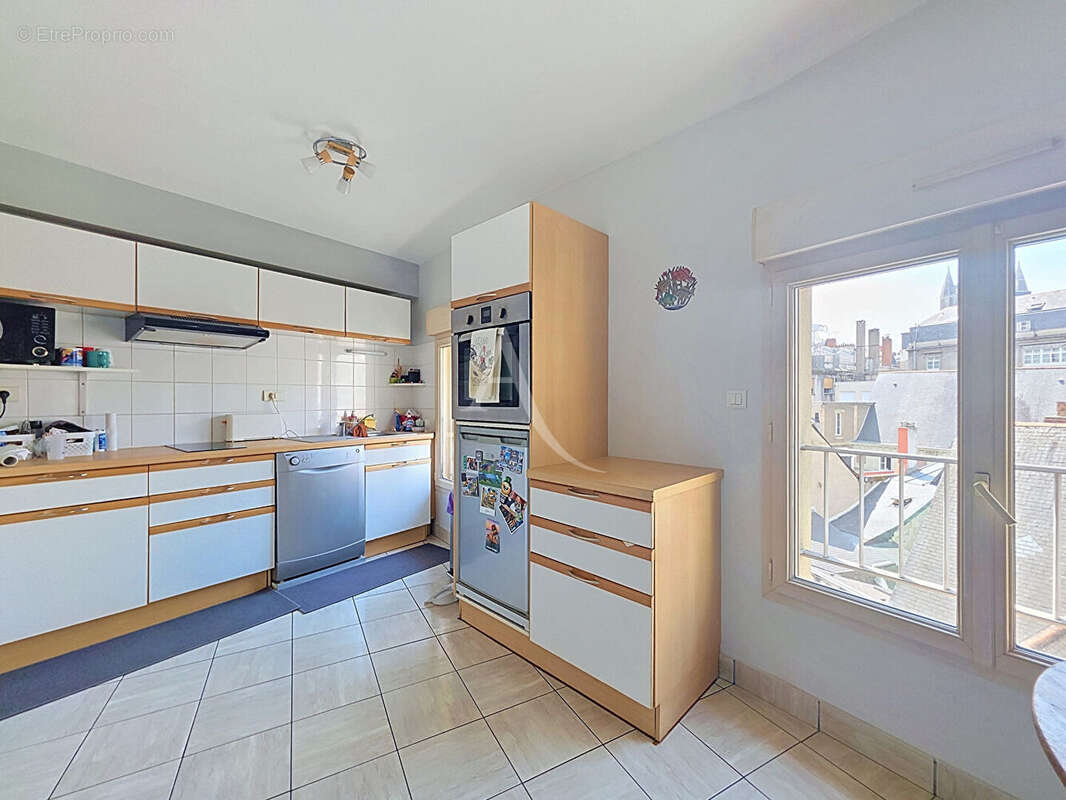 Appartement Angers 3 pièce(s) 72 m2 place du ralliement - photo 2