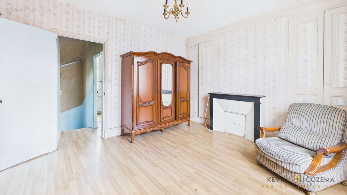 Maison à SAINT-GERMAIN-LES-CORBEIL