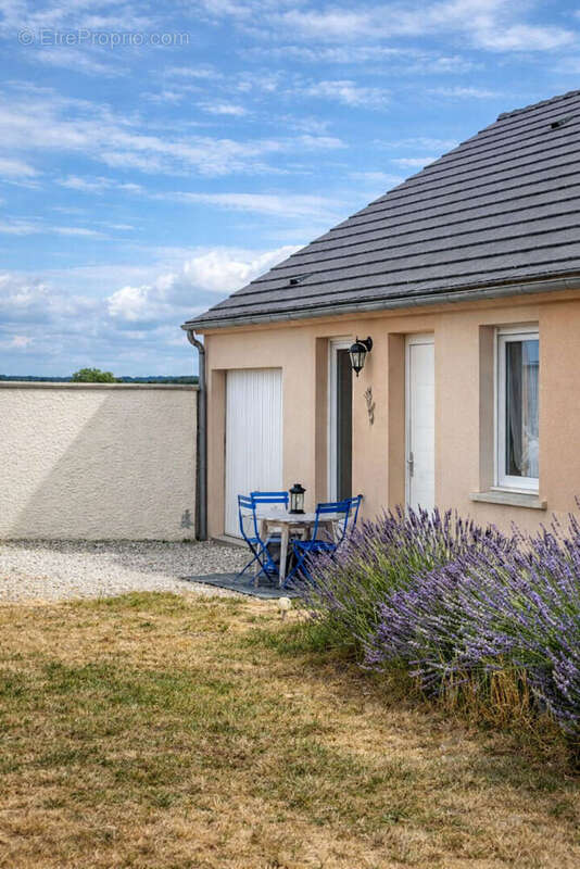 PROCHE DE DREUX - Maison récente de 2014 de plain-pied - photo 10