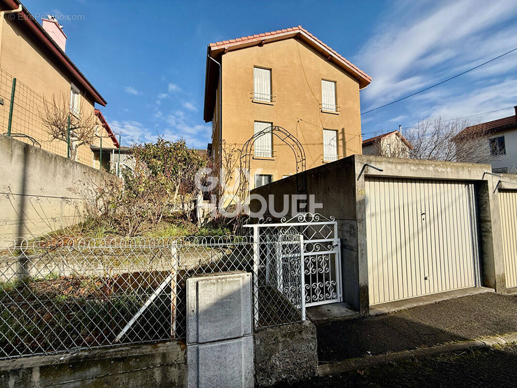 Maison à CLERMONT-FERRAND