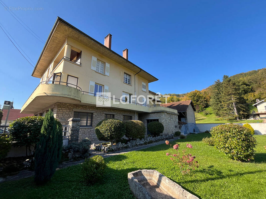 Maison à SALINS-LES-BAINS