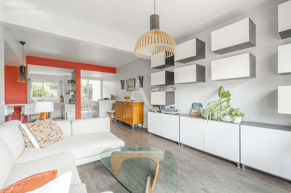 Appartement à GARCHES