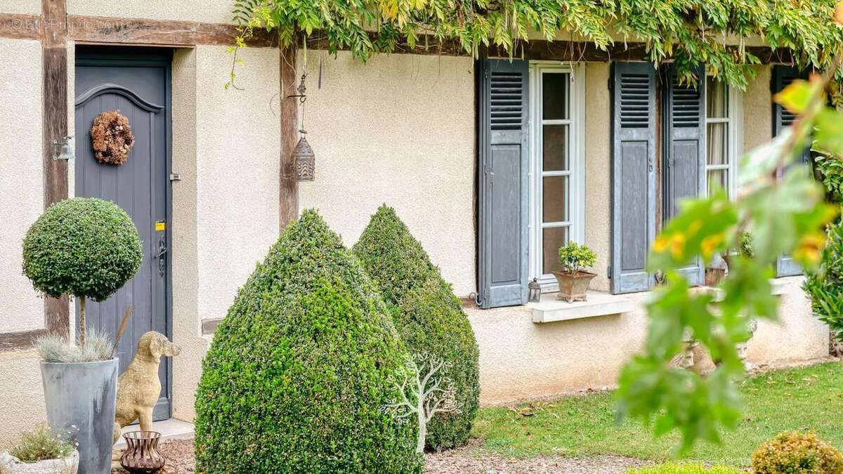Maison à BLANGY-SUR-BRESLE