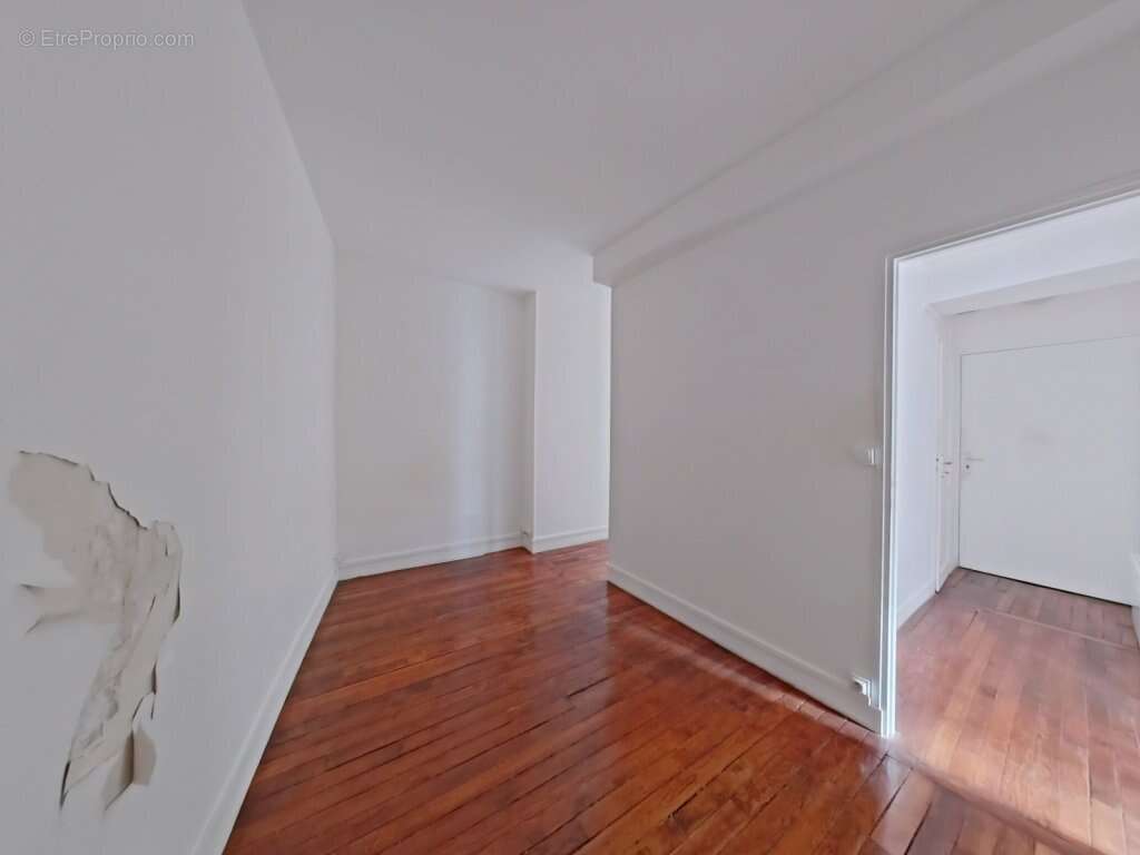 2 pieces - rue des boulets - photo 8