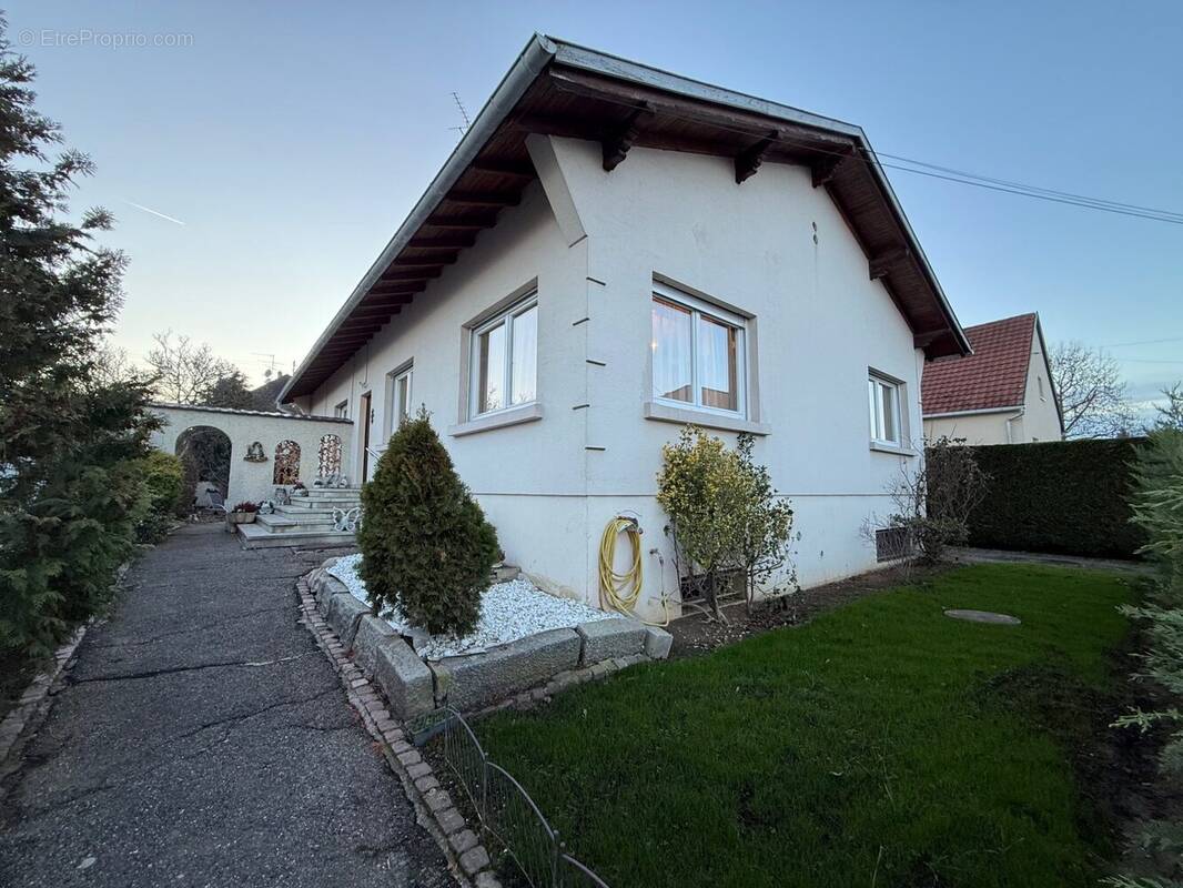Maison 128 m² à Illzach  - photo 1