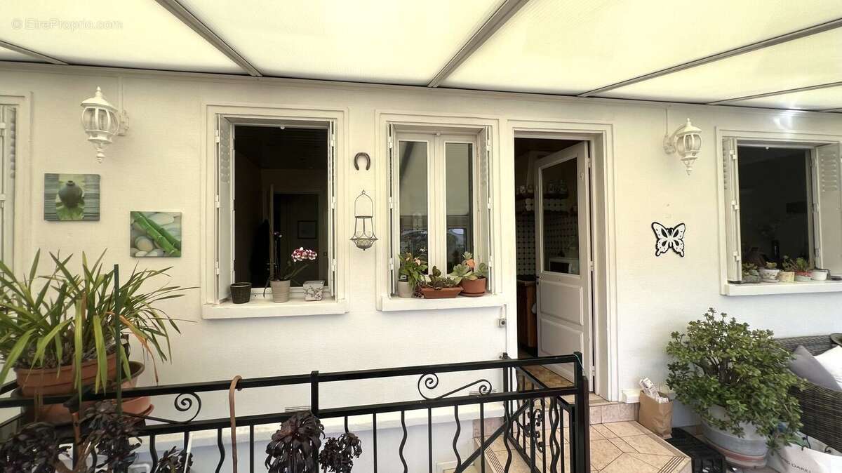 Maison 113 m² à Pontoise  - photo 4