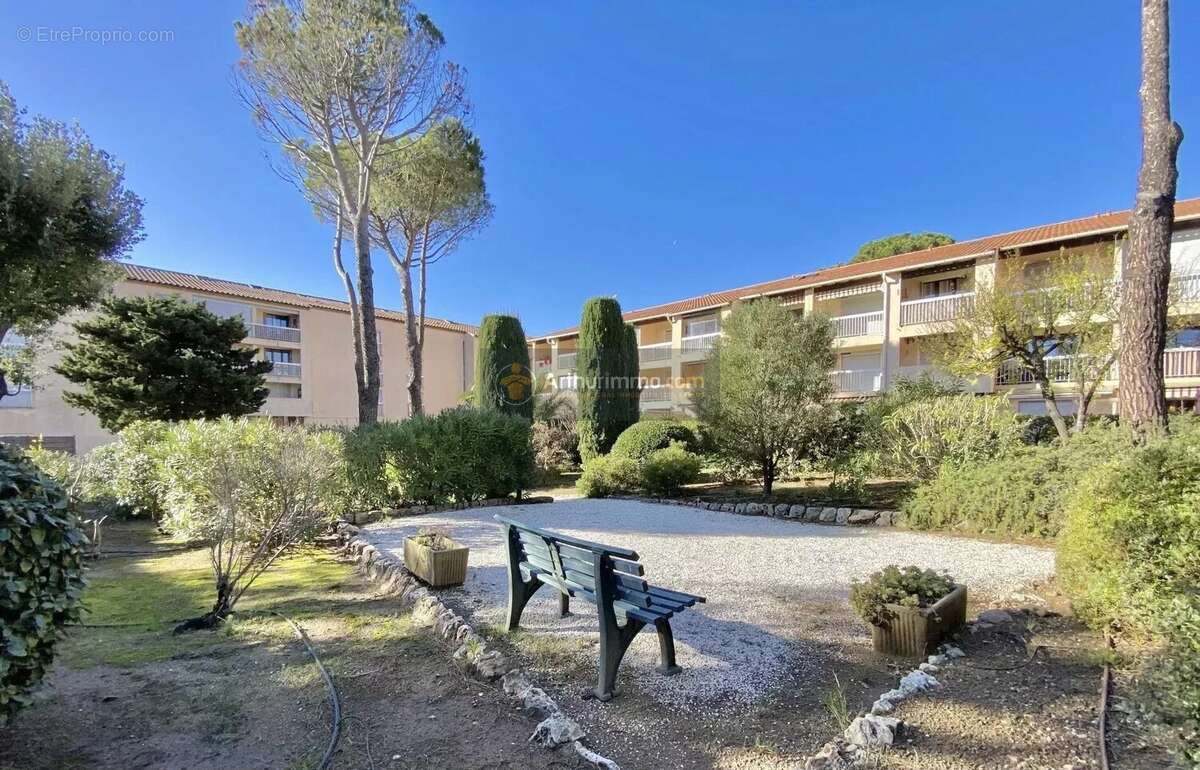 Appartement à FREJUS