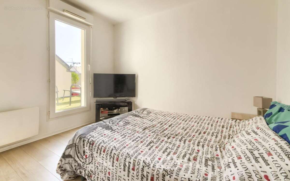 Appartement T2 - Coup de Coeur en Dernier Étage avec Terrasse ? - photo 6