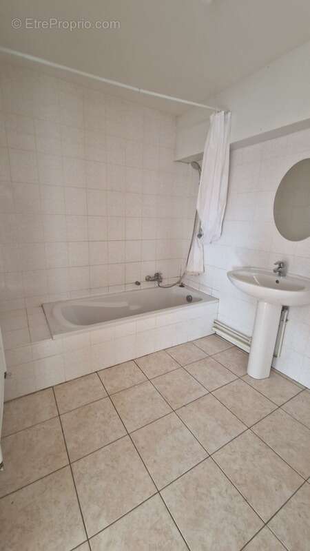 Appartement à AMANVILLERS