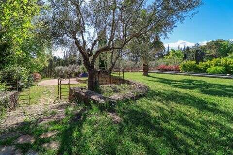 Maison à TOURRETTES