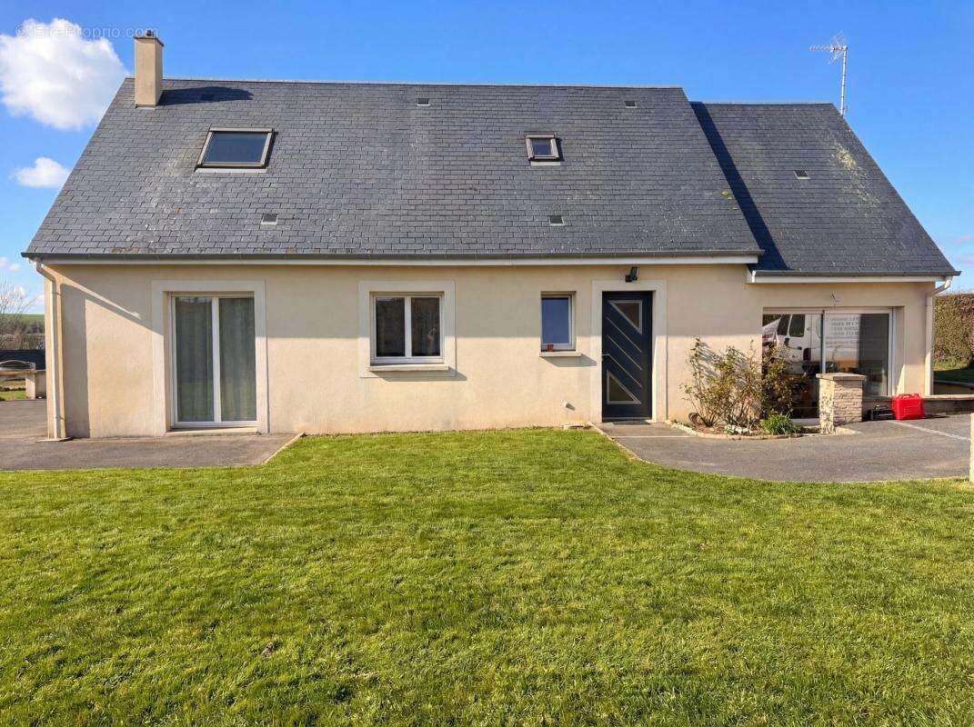 Maison à OUILLY-LE-TESSON