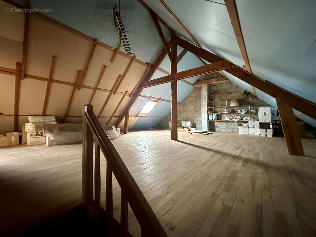 Trédarzec   Maison familiale 5 chambres avec potentiel de logement indépendant   Terrain de 1 120 m2 - photo 13