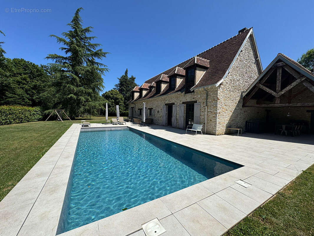 Maison à MONTFORT-L'AMAURY