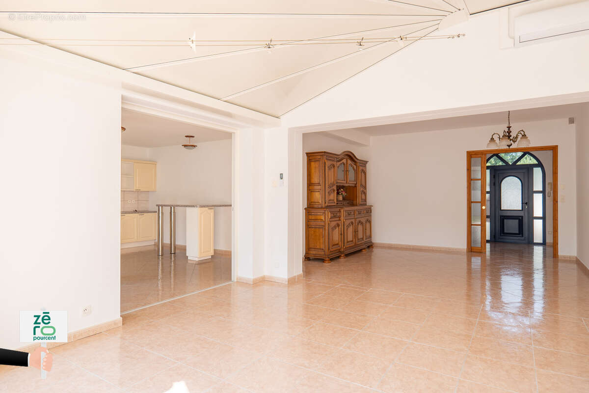 Maison à vendre à La Grière Plage   La Tranche-sur-Mer   3 chambres, jardin sans vis-à-vis, à 500 m de la plag - photo 9