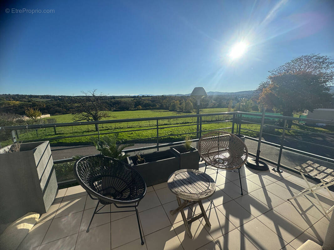 Appartement à CRAPONNE