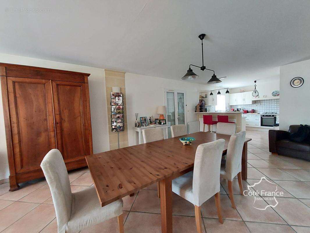 Maison à PUYNORMAND