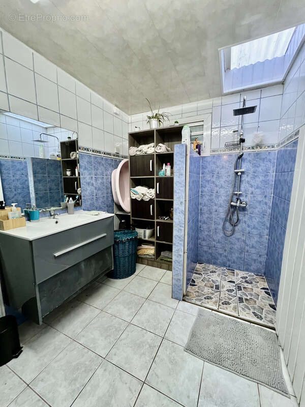 Maison à PETITE-ILE