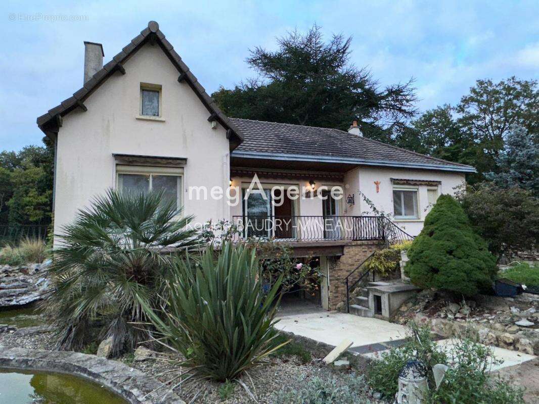 Maison à VOUNEUIL-SUR-VIENNE