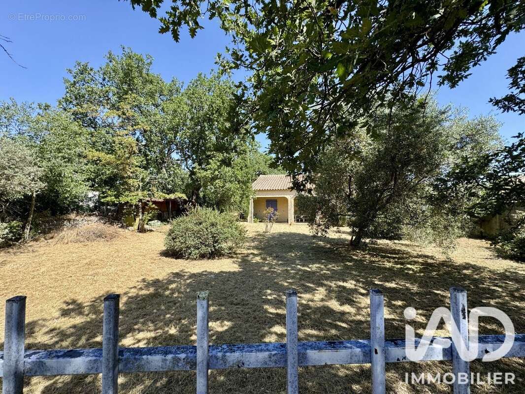 Maison 102 m² à Fons-Sur-Lussan  - photo 2
