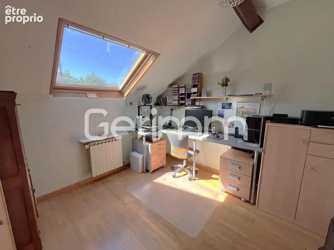 Vente - Maison - 4 pièces + cuisine - 100 m² - 319 000 € - - photo 16