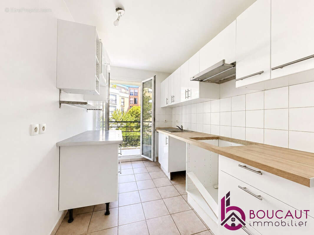 Appartement à LE PLESSIS-ROBINSON